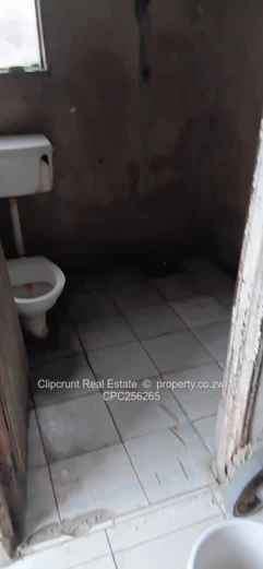 Glen Norah C House For Sale