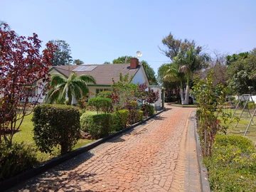 4 Unit Townhouse Complex