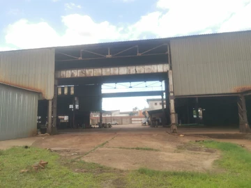 Warehouse & Factory