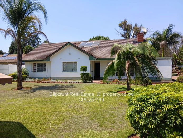 Milton Park Commercial House For Sale