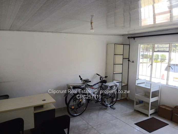 Milton Park Commercial House For Sale