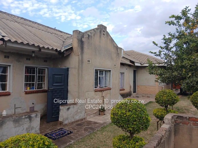 Budiriro 4 House For Sale